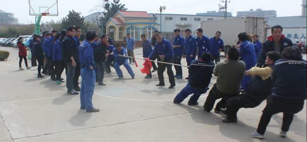 人生就是搏官网工厂举行“迎春拔河赛”